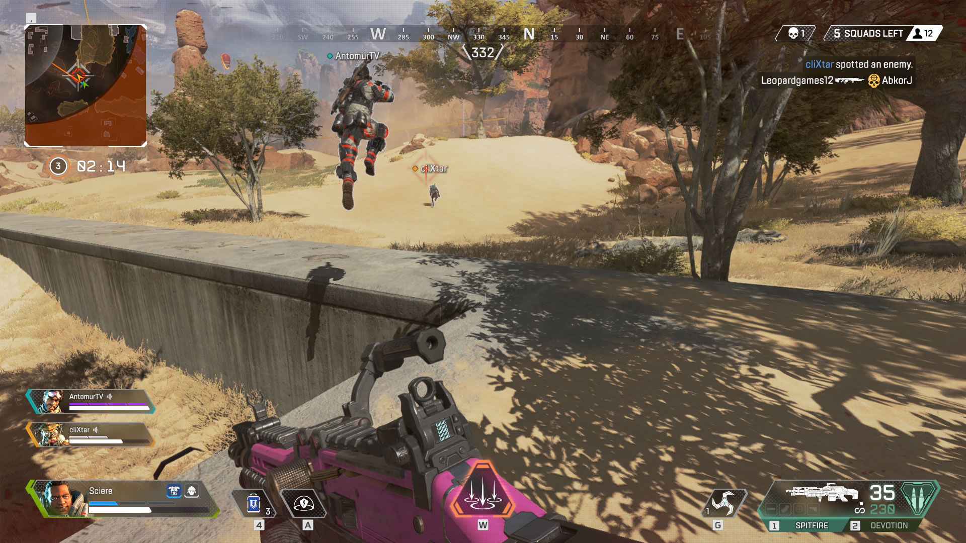 Screenshots of the two games. Upper panel shows Apex Legends